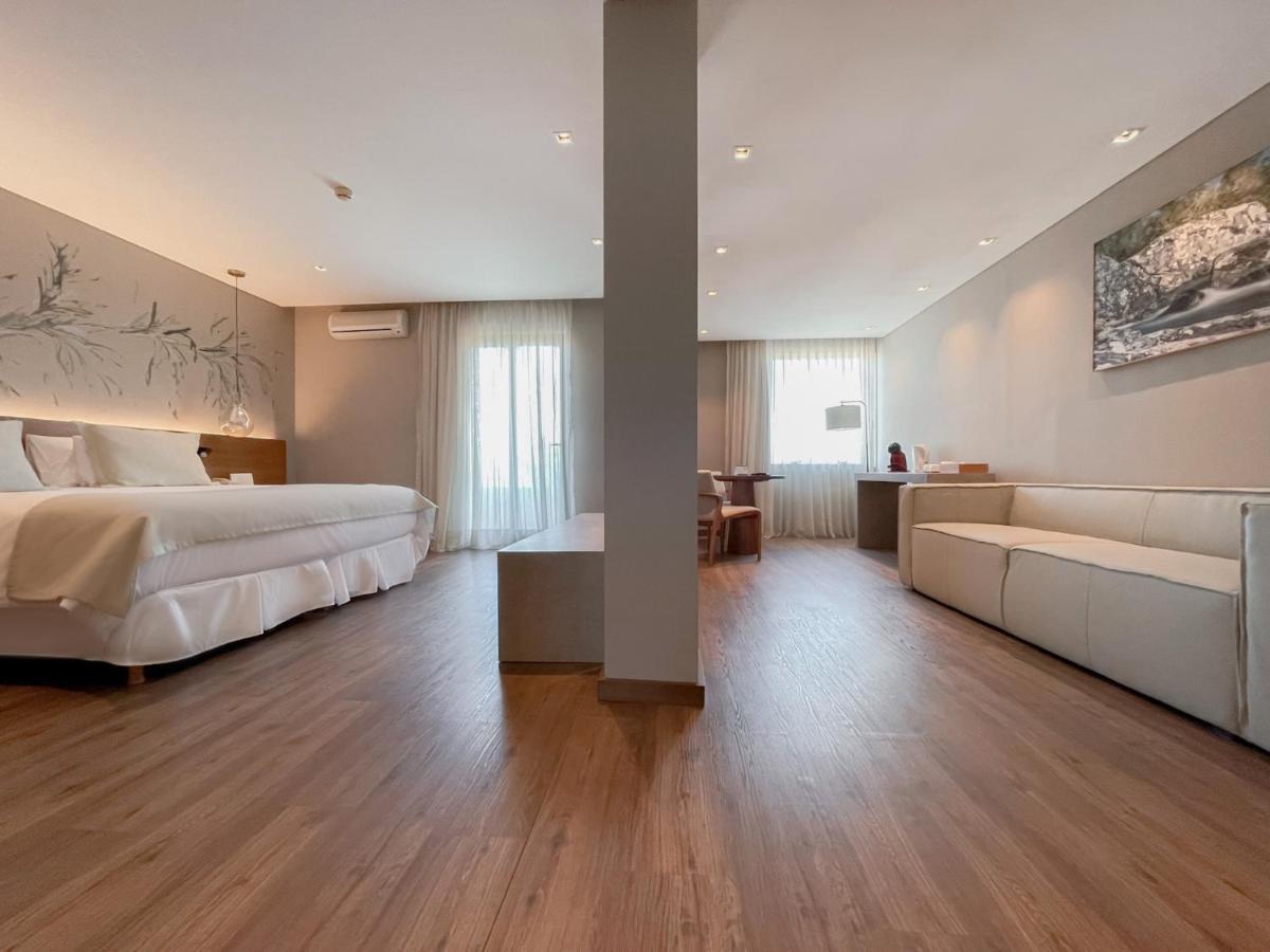 Cottage Carrasco Монтевидео Экстерьер фото